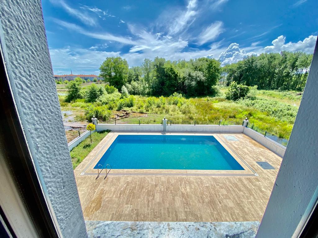 BODRUM’DA DENİZE YAKIN SİTE İÇİ DAİRE